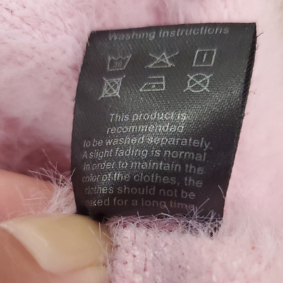 Fuzzy knit Pink cropped cardigan Sweater Sz S Cottage core 90s inspired - Picture 12 of 16